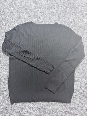 Black Ribbed 100% Cashmere classy, Preppy, Cozy, Minimalist V-Neck Sweater XL